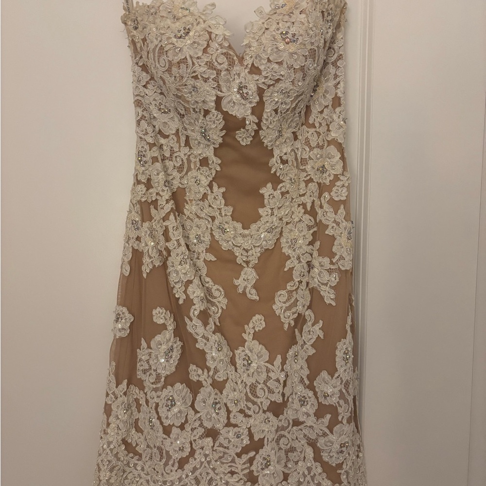 Sherri Hill Strapless Cream Lace Dress RUNWAY COLLECTION